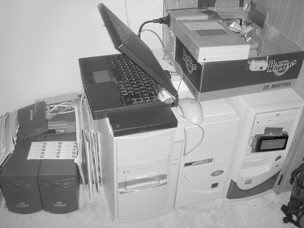 Bitoogle's “bootstrapped” servers in 2004